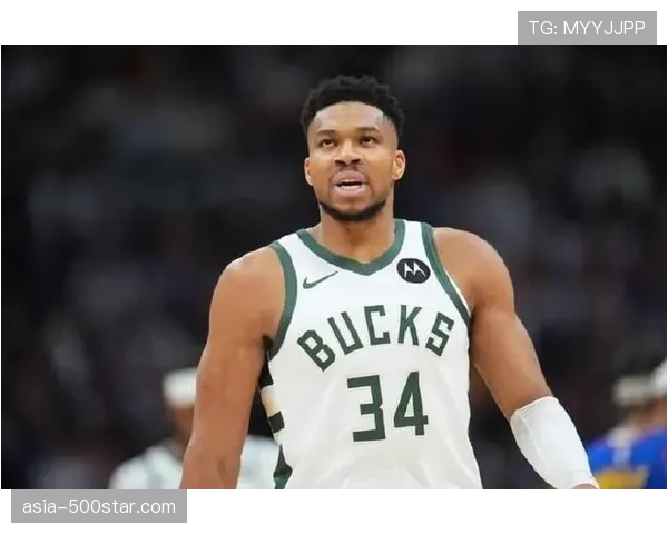 消息：雄鹿队调整首发，尝试让扬尼斯更多担任战术中轴点