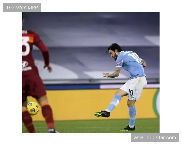 拉齐奥中场路易斯·阿尔贝托独家专访：谈论在萨里离队后的战术适应